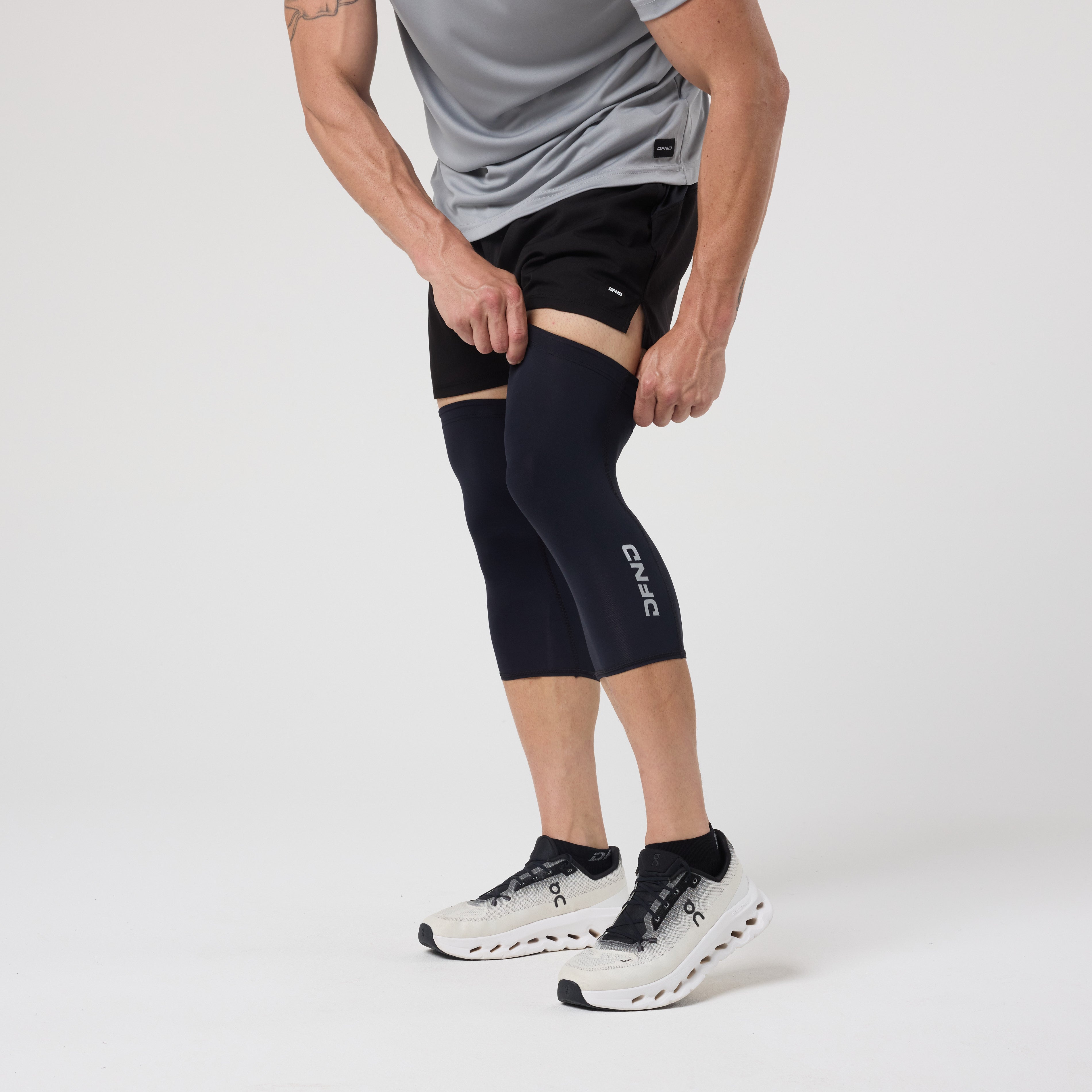 Active Ax Compression Knee Sleeves – Joint Support – DFND USA