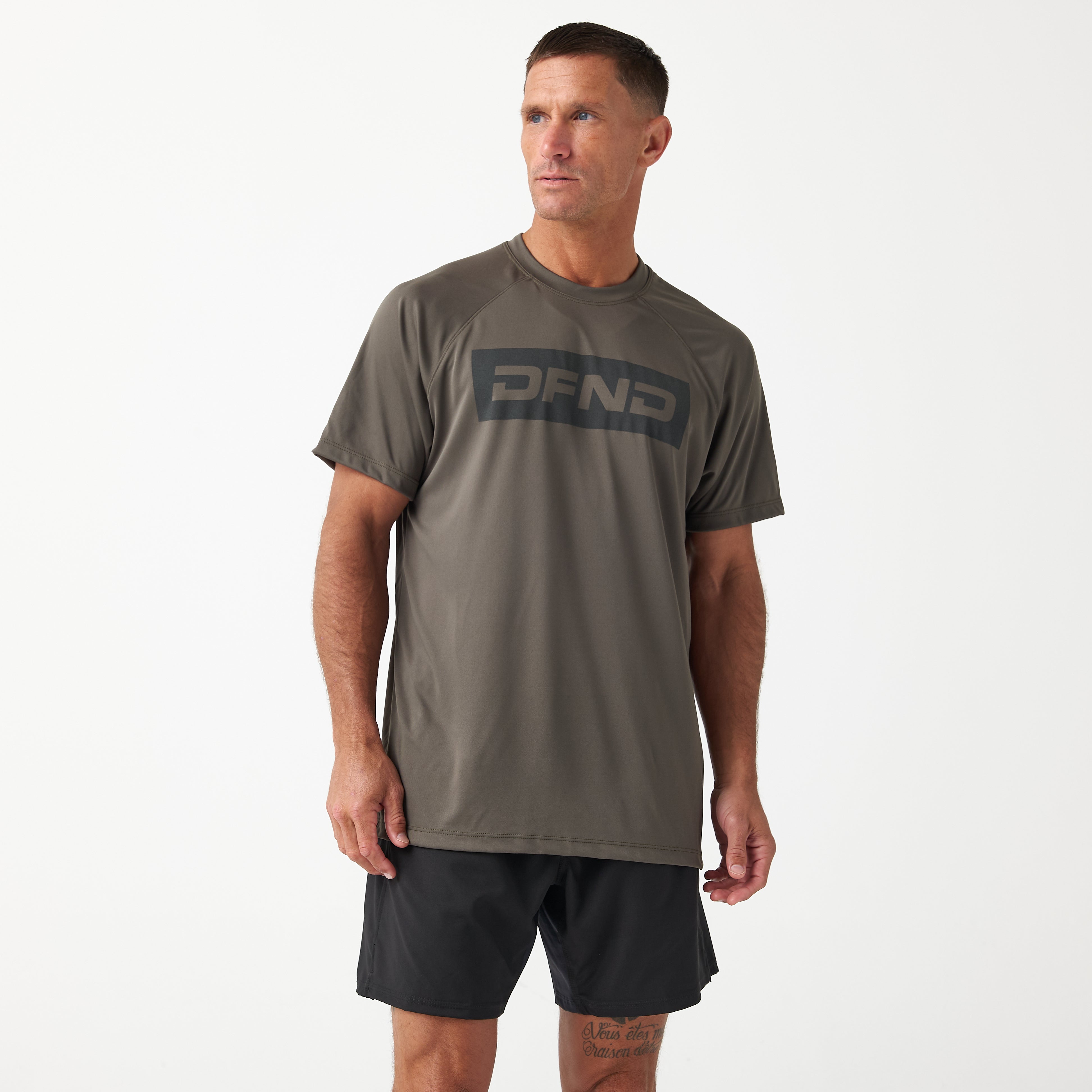 Men's Short Sleeve Wedge Workout Shirt – DFND