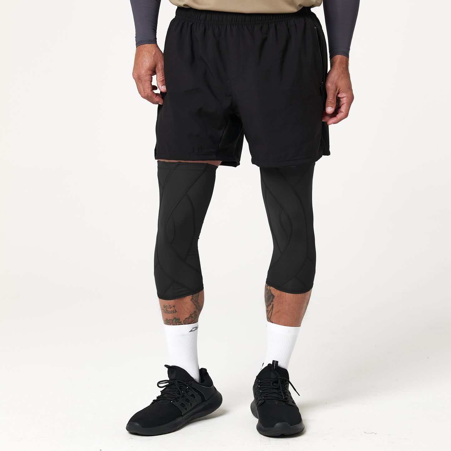 ACTIVE Ax COMPRESSION KNEE SLEEVES