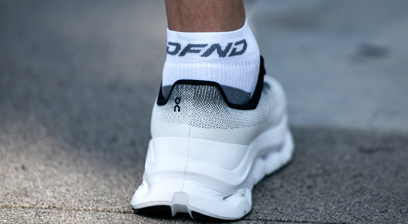 1/4  COMPRESSION SOCKS 20-30mmHg