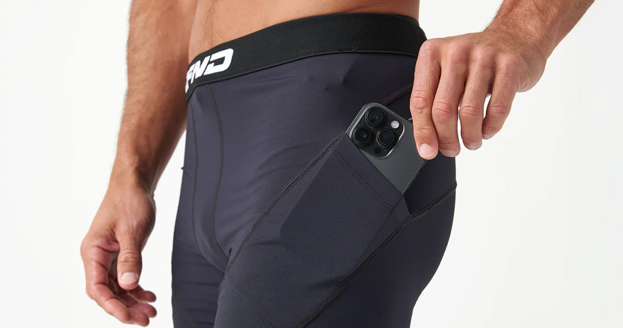 ACTIVE Ax COMPRESSION SHORTS